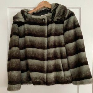 Faux fur, vintage-look crop coat